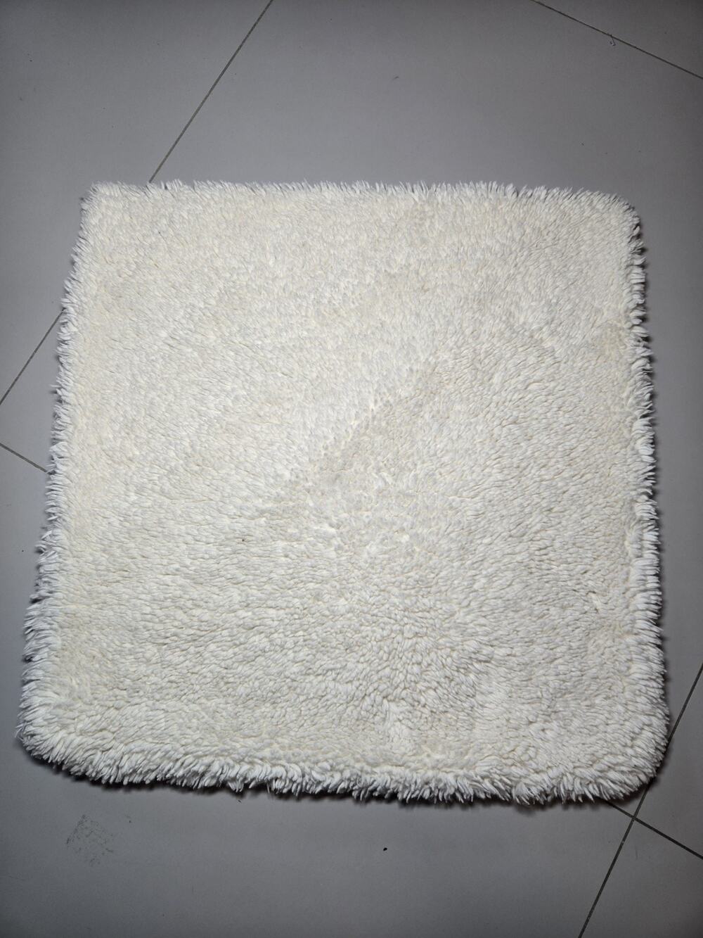 Pottery Barn Off White Faux Fur 18x18” Pillow Cover 1x